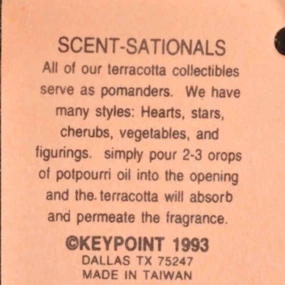 Vintage Terracotta Hanging Potpourri Oil Diffuser Mama Pig & Piglets ornament - Picture 2 of 2